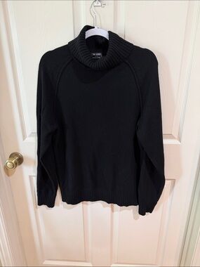 Todd Snyder Black Cowl Turtleneck Sweater Sz L.  Box23